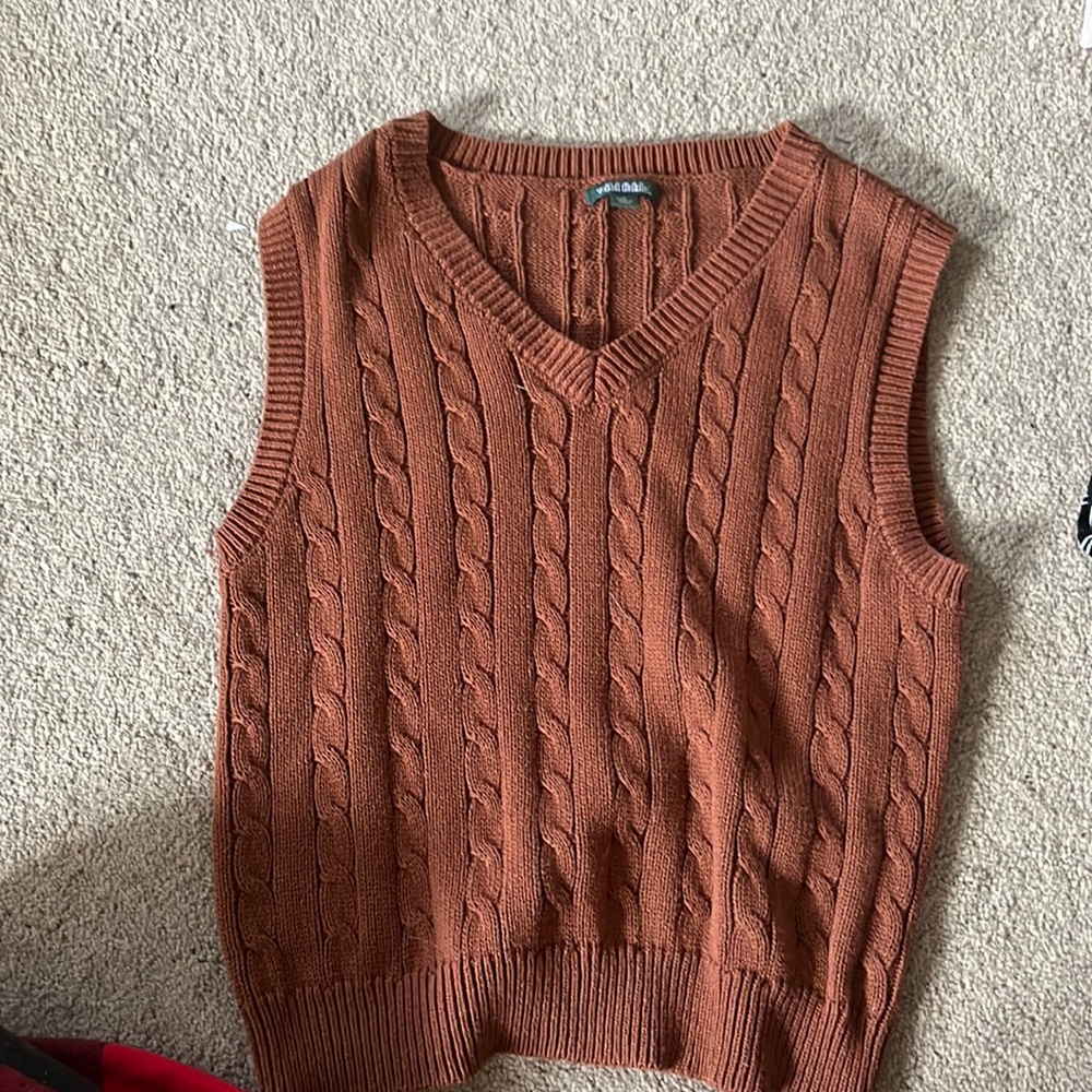 Brown sweater vest size small